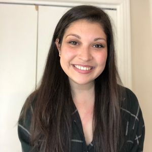 Meet your Posher, Stephanie